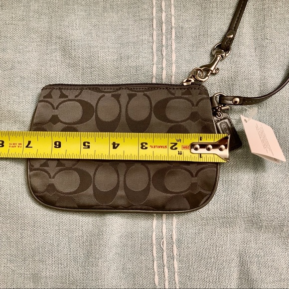 Coach Grey CC Wristlet! NWT! - Picture 3 of 6